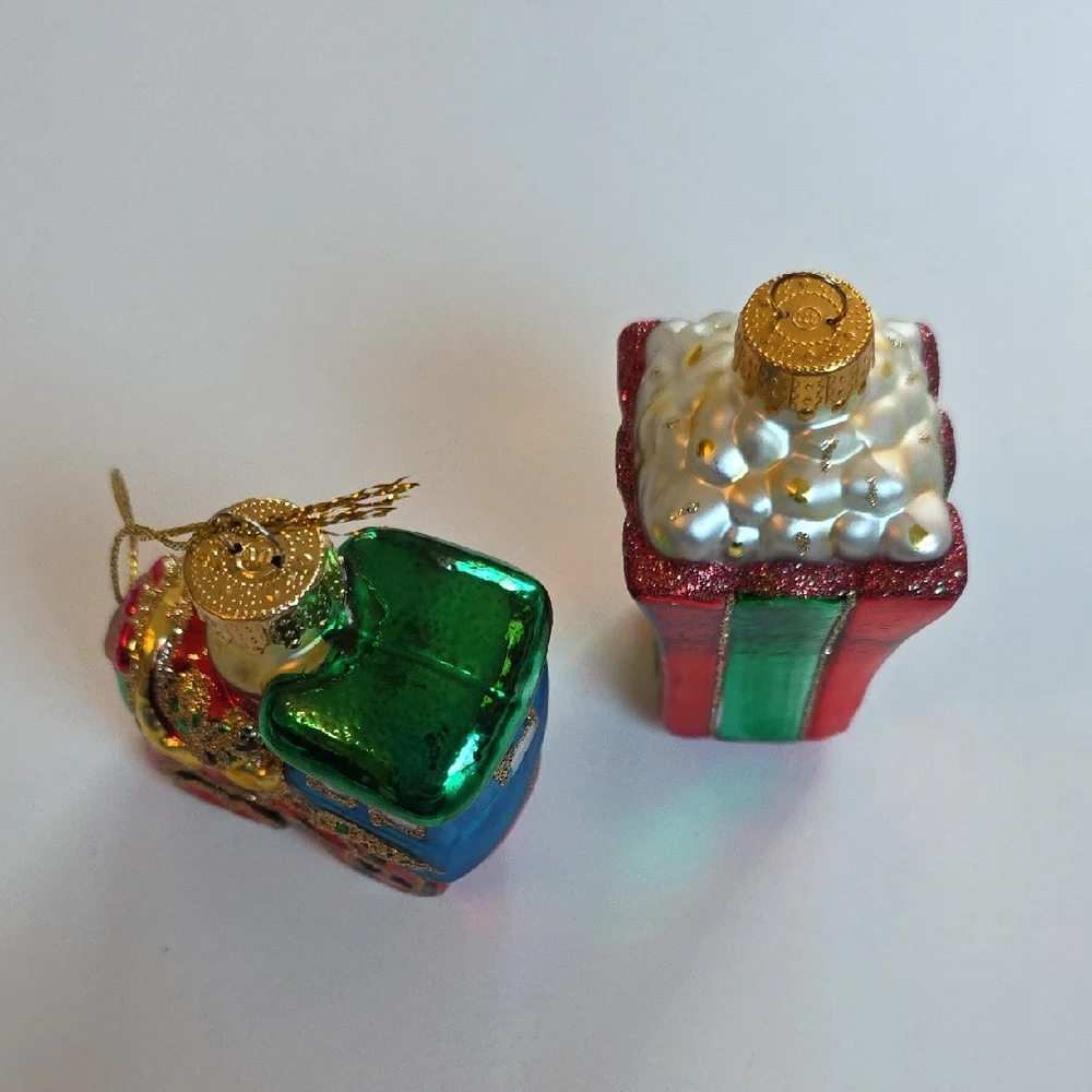 Christmas Ornament Set Of 5 Blown Glass Ornaments